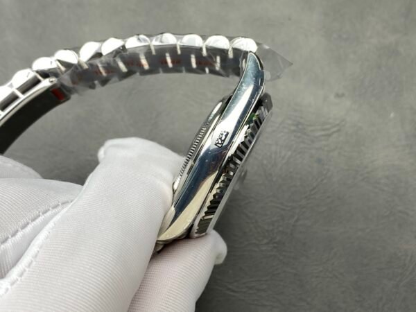 Rolex Day Date | Stainless - Carbon - Image 3