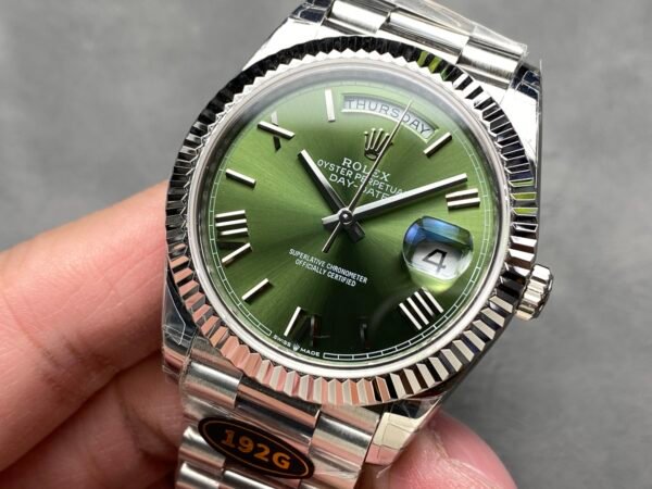 Rolex Day Date | Verde - Numeral Romano - Image 2